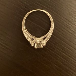 Diamond engagement ring and diamond wedding band